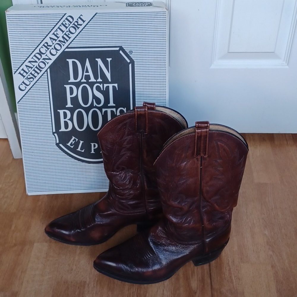 Dan Post boots men's size 9.5 EW made in EL Paso Texas